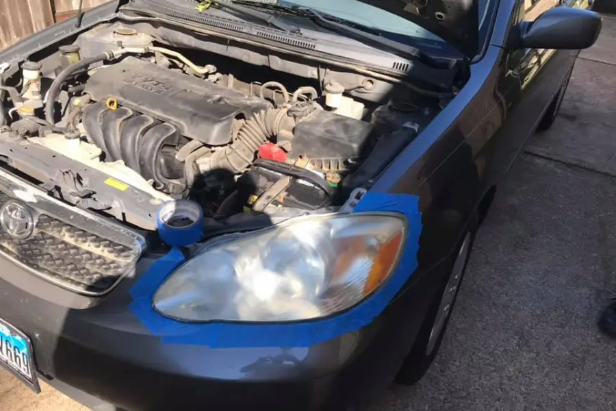 Expert Headlight Cleaning